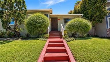 Hillside homes in a Los Angeles canyon neighborhood affected by the California FAIR Plan rate increase